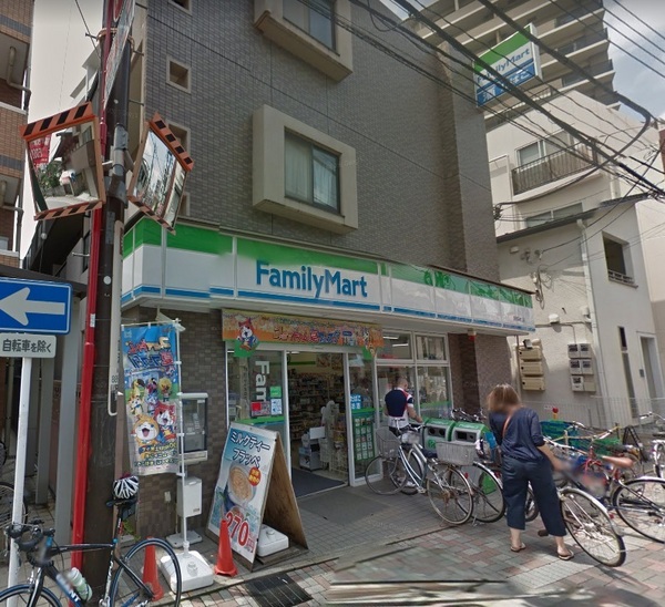 さいたま市浦和区本太１丁目のマンション(ファミリーマート浦和東口店)