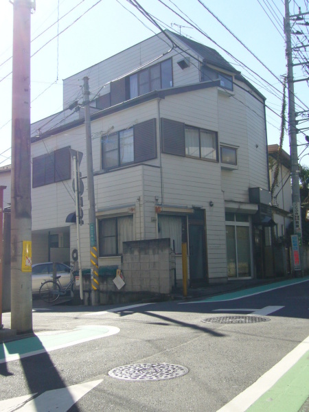 さいたま市浦和区本太１丁目のアパート