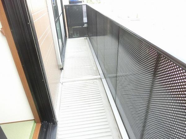 ブラウンヒルズ東山Ａ棟