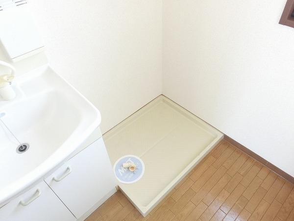 ブラウンヒルズ東山Ａ棟