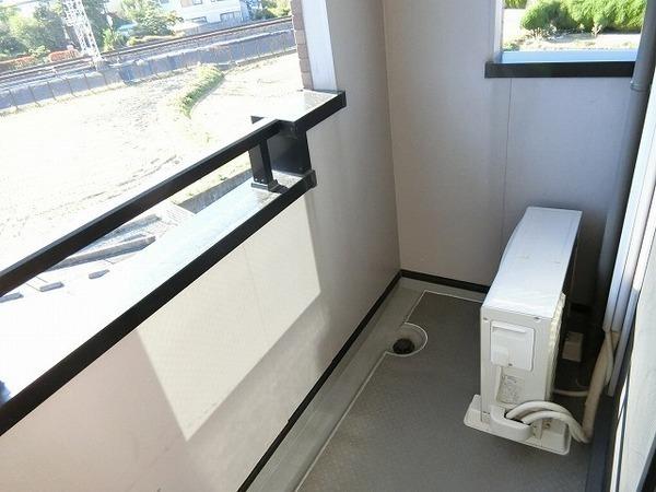 ジュネス