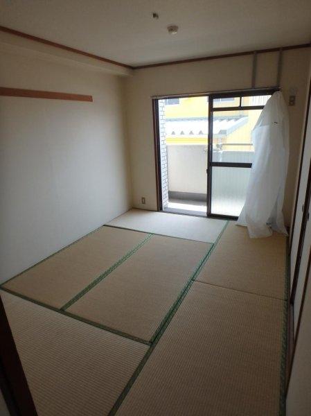 エクセレンスボン松屋