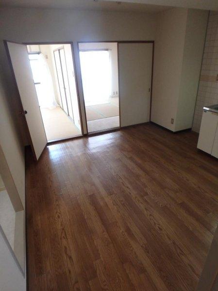 エクセレンスボン松屋