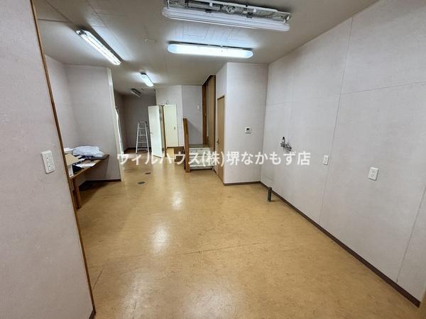 堺市堺区北三国ヶ丘町４丁の住宅付店舗（一戸建）