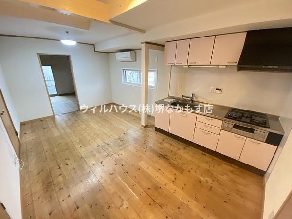 堺市堺区北三国ヶ丘町４丁の貸家