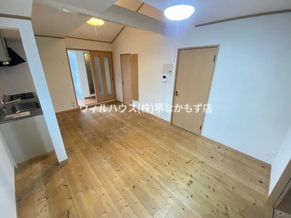 堺市堺区北三国ヶ丘町４丁の貸家