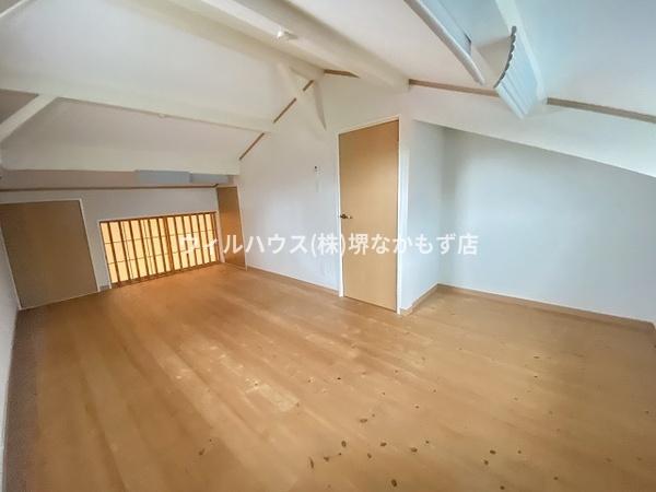 堺市堺区北三国ヶ丘町４丁の貸家
