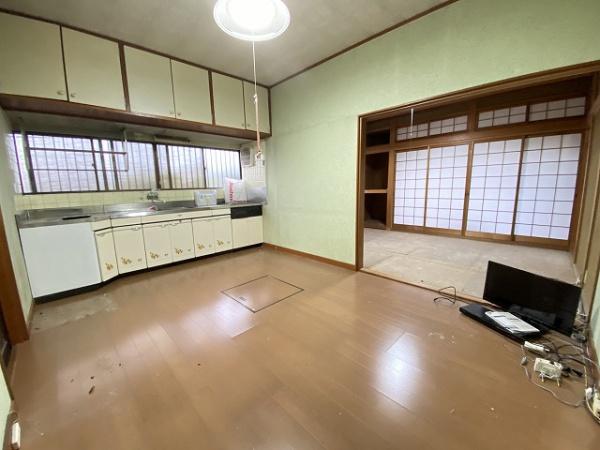和泉市上代町の貸家