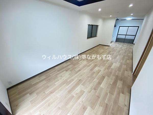 堺市北区百舌鳥梅町３丁の貸家