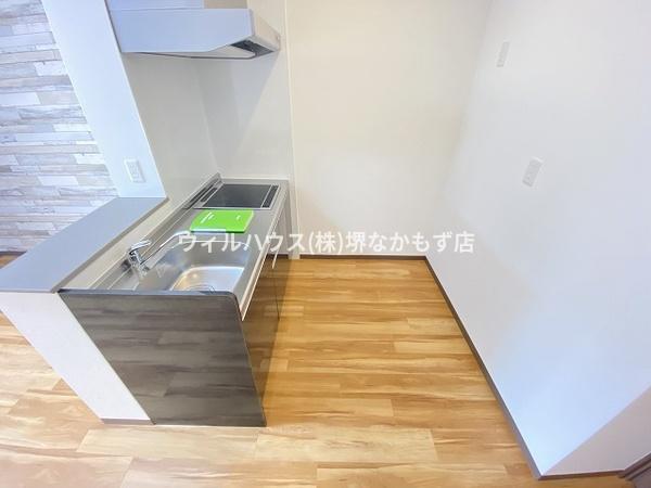ＦＲＥＥＤＯＭ　ｒｅｓｉｄｅｎｃｅ堺深井沢町