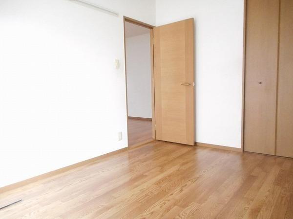 クレスト想