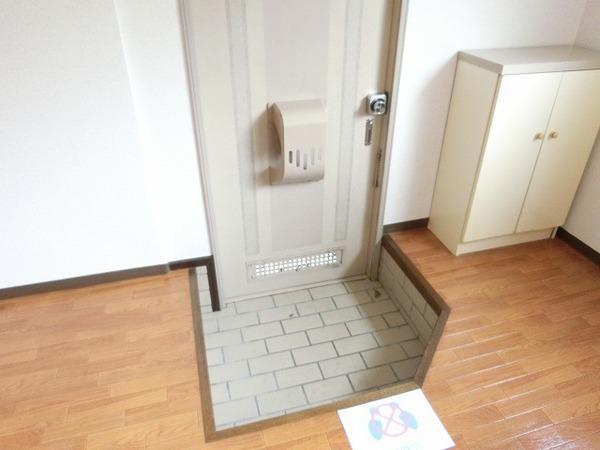 フローレスニシノ