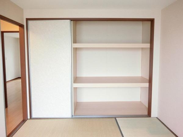 イーストヴィラ