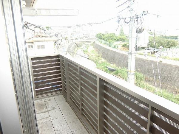 ソレイユ上野芝