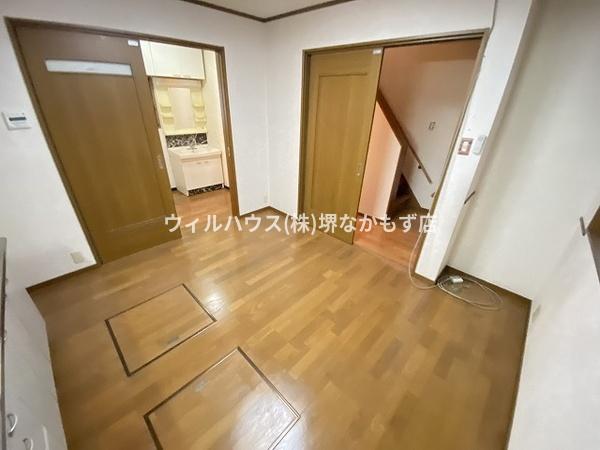 引野町２丁貸家
