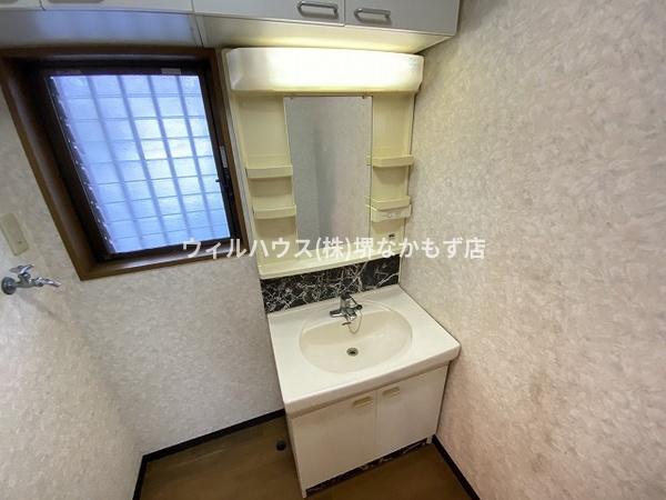 引野町２丁貸家