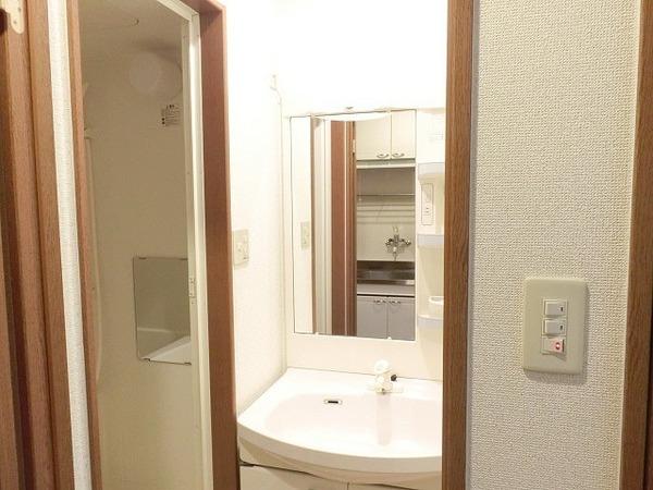 フジパレス水池