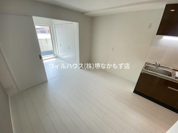 Ｒａｆｆｉｎｅ諏訪ノ森