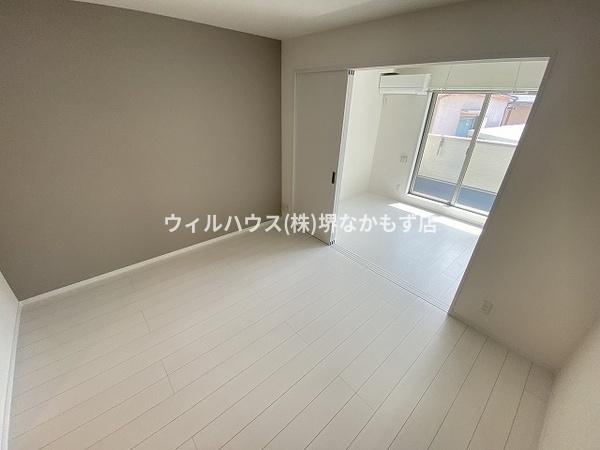Ｒａｆｆｉｎｅ諏訪ノ森