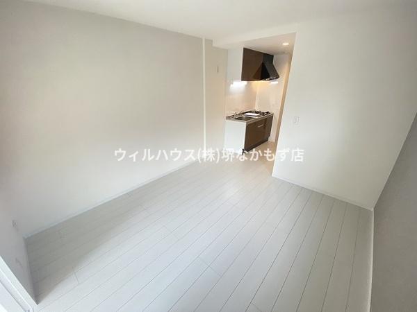 Ｒａｆｆｉｎｅ諏訪ノ森