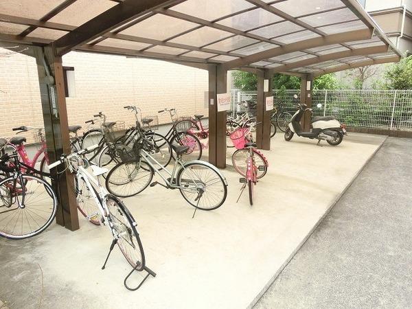 ドミール旭Ｂ棟