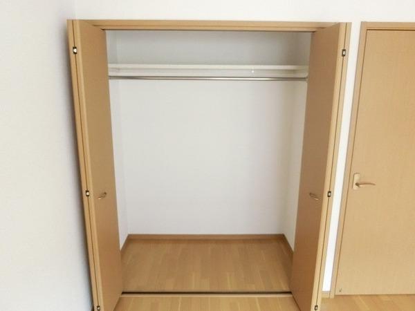 ドミール旭Ｂ棟