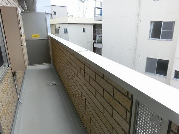 メゾンシュシュ