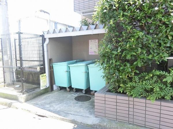 にゅーらいふ１８