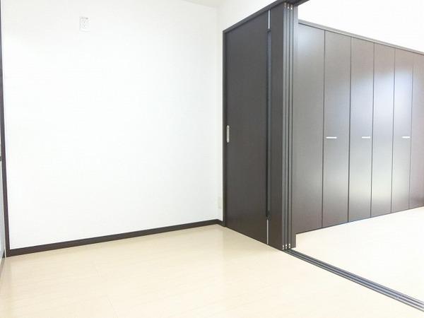 フジパレス草尾