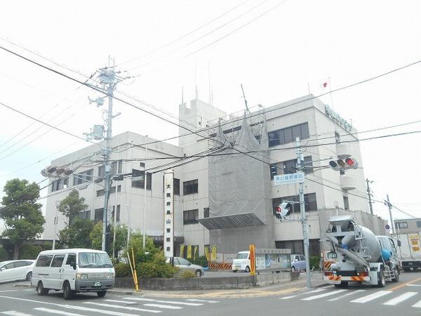 サンフィールド 3棟(黒山警察署)
