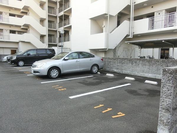Ｄクラディア鳳ルネサンススクエア