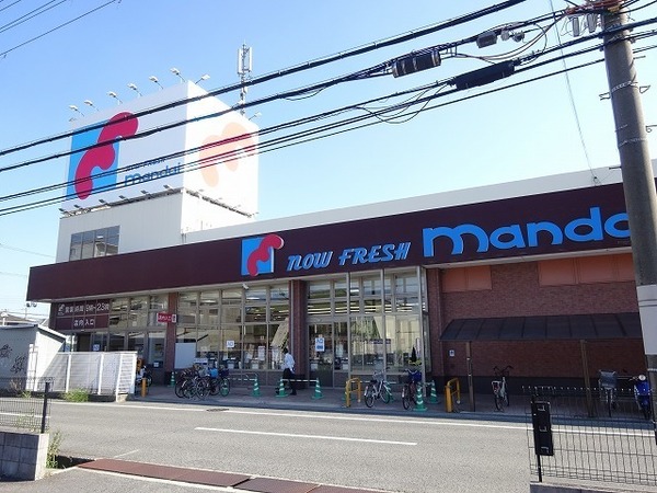 リバーサイドヒルズ(万代堺草部店)