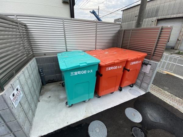 ジーイーシス