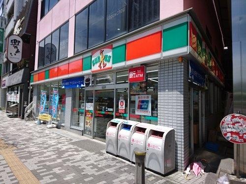 セントラルプレイン(ファミリーマート堺市役所前店)