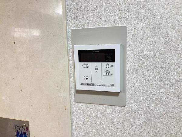ウィステリア