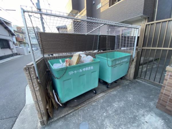 リトゥール中百舌鳥