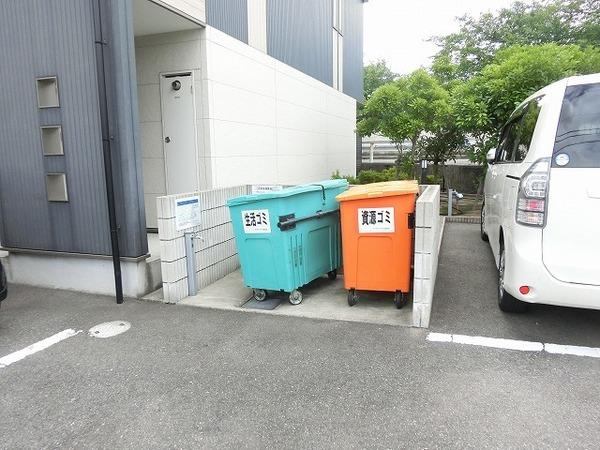 フジパレス北王子