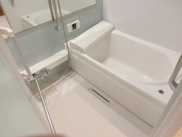 シャーメゾン　サカイパークス１