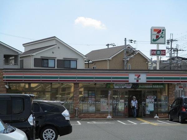 エテルノ ココ(セブンイレブン高石加茂4丁目店)