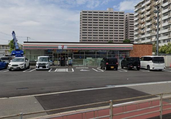 ツイン フォレスト住之江1番館(セブンイレブン大阪平林南2丁目店)