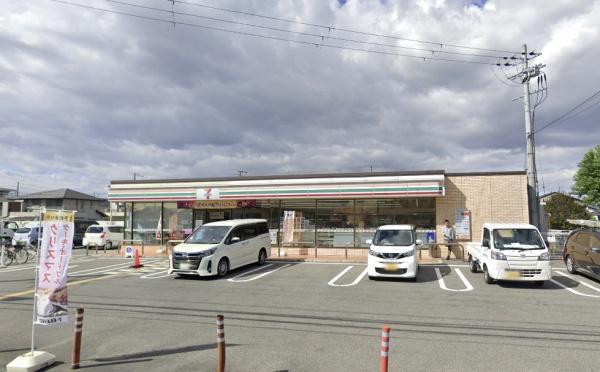 シャーメゾン楠(セブンイレブン堺土師町1丁店)