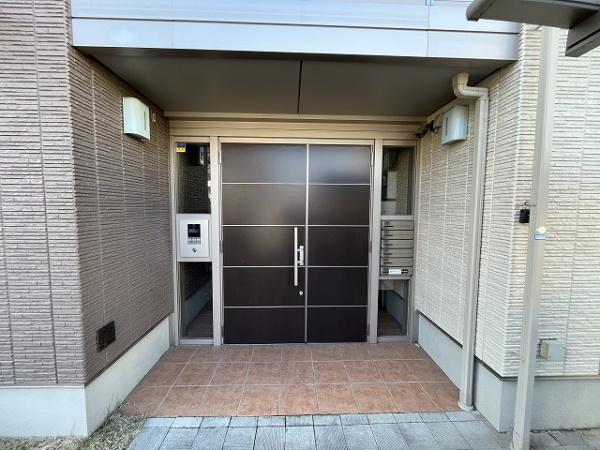 シャーメゾン楠
