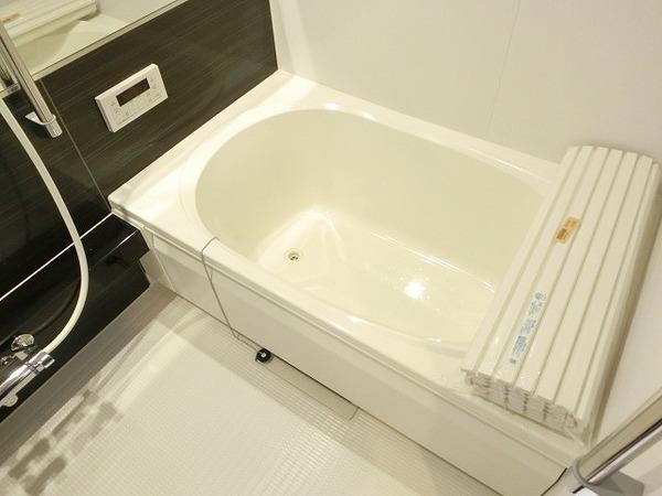 シャーメゾン楠