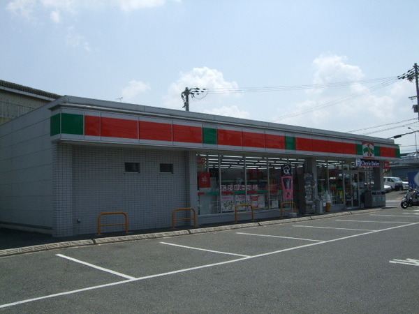 CozyHouseGuminoki(サンクス河内長野松ケ丘店)