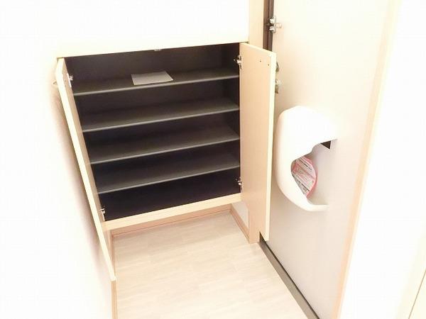 サンフィールド　２棟