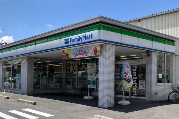 シャレー北花田(ファミリーマート松原天美我堂店)