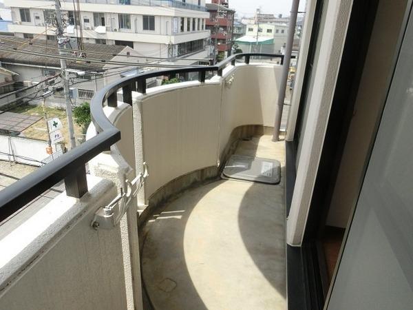シャレー北花田