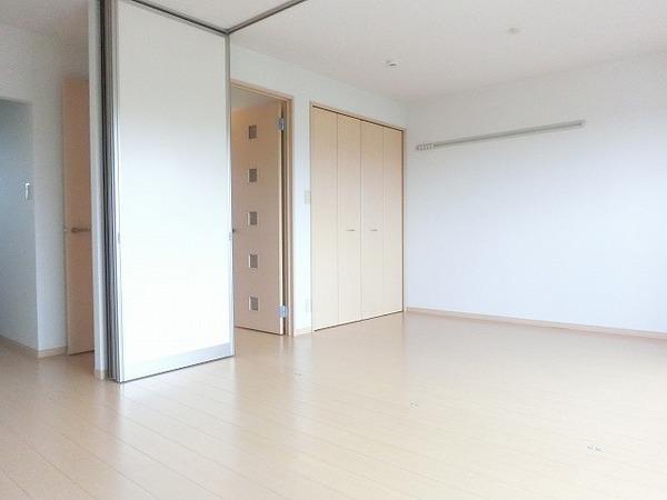 ベァーフルート深井Ａ棟