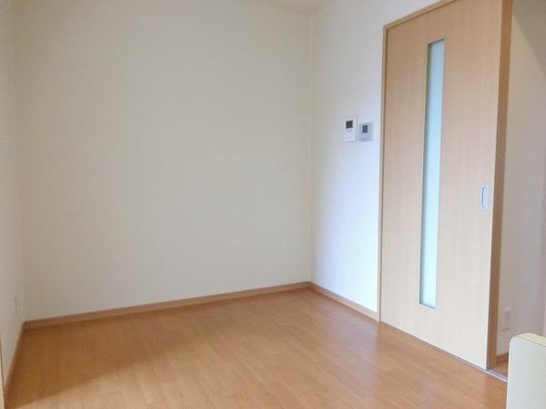 エルメゾン長曽根