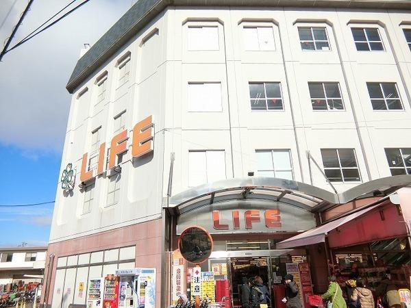 ボナージュ石橋(ライフ初芝店)